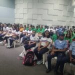La Universidad Autónoma de Santo Domingo (UASD) impulsa el programa "Universitario por un Día", dirigido a futuros bachilleres para que conozcan la historia, instalaciones y procesos académicos de la Primada de América. Descubre cómo este programa orienta a los estudiantes hacia su carrera universitaria.