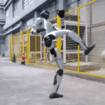Un robot humanoide chino impresiona con sus habilidades en kung-fu 13 Descubre al robot humanoide chino G1 de Unitree, que impresiona con sus habilidades en kung-fu. Con 35 kg y 1,30 metros, este robot demuestra equilibrio, imitación y aprendizaje avanzado, interactuando con precisión en su entorno.