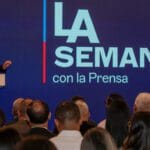 Presidente Abinader presenta ambicioso plan para mejorar calidad de vida y desarrollo económico en República Dominicana 8 Presidente Abinader presenta plan para mejorar calidad de vida y desarrollo económico en República Dominicana.