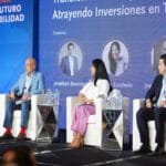 Ministro Víctor Bisonó destaca el auge de República Dominicana como imán para inversiones tecnológicas globales 7 Ministro Bisonó resalta el potencial de RD para atraer inversiones en tecnología durante importante foro internacional.