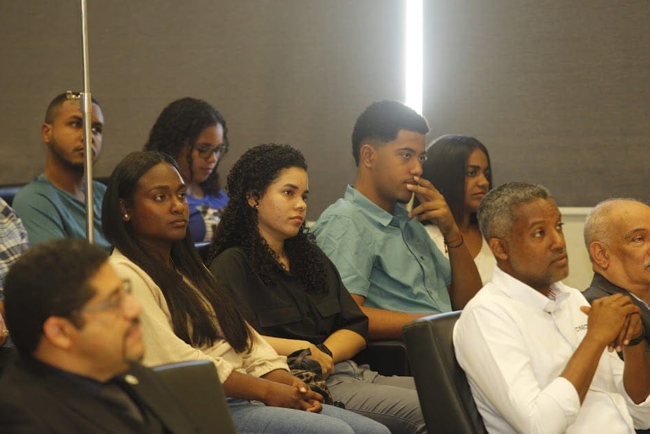 UASD lanza Red de Excelencia STEM para promover intercambio de conocimiento en educación 7 UASD lanza Red de Excelencia STEM para promover intercambio de conocimiento en educación