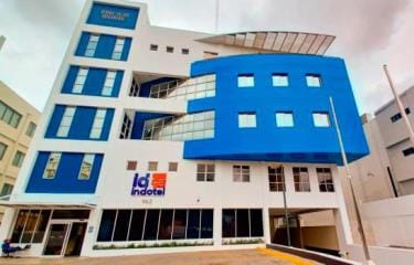 Atención INDOTEL o quien corresponda: Que se derogue, se modifique o que se aplique el Decreto No. 78-94 5 Reflexión sobre la importancia de fortalecer la identidad dominicana a través de la enseñanza de los símbolos patrios y la posible actualización del Decreto 78-94, que regula la difusión del Himno Nacional en emisoras de radio y plataformas digitales.