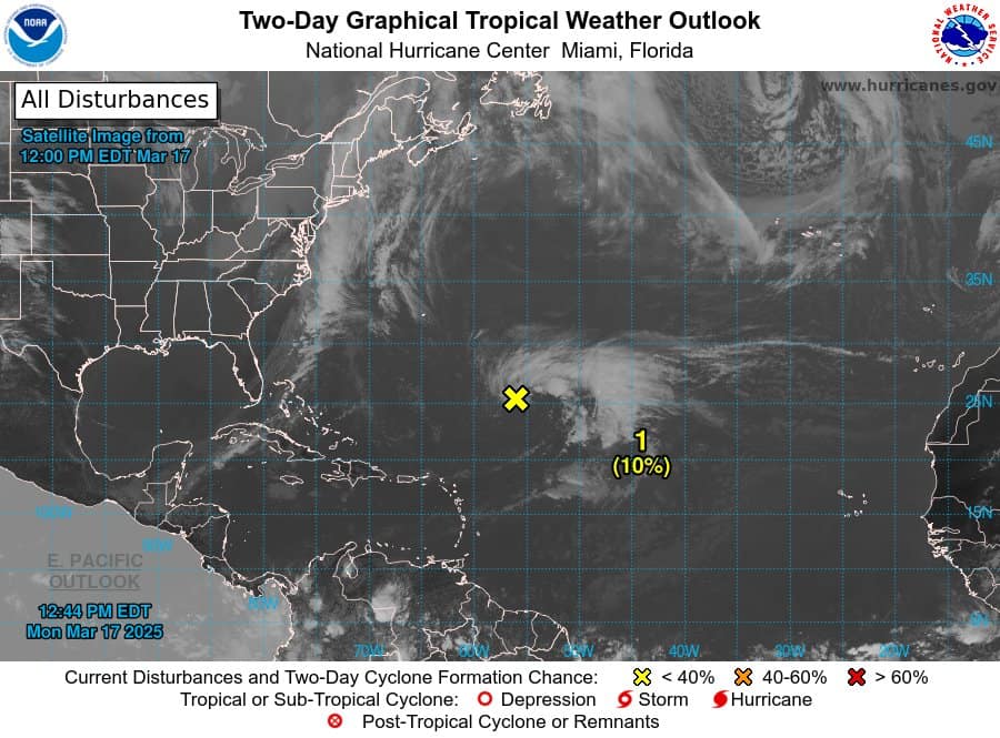 Monitoreo inusual de sistema de baja presión en el Atlántico antes de la temporada ciclónica 2025 6