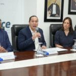 Ideice revela instituciones ganadoras de los "Fondos Concursables de Investigación Educativa 2025" 8 Ideice anuncia a Unibe, Didáctica S.R.L. y Universidad ISA como ganadores de fondos para investigaciones clave en educación.