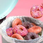 ¿Es posible vivir sin azúcar? Mitos y realidades sobre su consumo 3 Descubre si es posible vivir sin azúcar, sus beneficios y riesgos según expertos en nutrición.