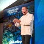 Ulises Rodríguez destina RD$635 millones en su primer año como alcalde de Santiago para mejorar infraestructura y servicios 6 Ulises Rodríguez invierte RD$635 millones en obras públicas, seguridad y limpieza durante su primer año como alcalde de Santiago.