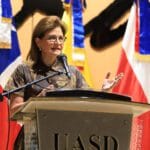Vicepresidenta Raquel Peña afirma que la inteligencia artificial debe ser un bien público al servicio de todos 11 La vicepresidenta Raquel Peña destaca la importancia de la inteligencia artificial como bien público en el V Congreso Iberoamericano de Filosofía de la Ciencia y Tecnología. Conoce su visión sobre el impacto económico, las políticas públicas y el compromiso de RD con la innovación.