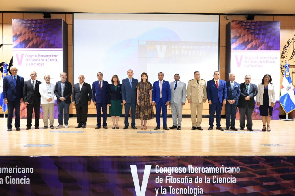 Vicepresidenta Raquel Peña afirma que la inteligencia artificial debe ser un bien público al servicio de todos 6