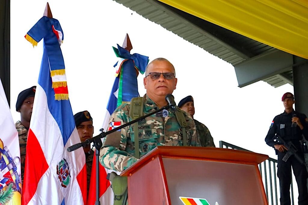 Ejército Dominicano despliega otros 800 soldados en la frontera para reforzar la seguridad nacional 7 Ejército Dominicano despliega otros 800 soldados en la frontera para reforzar la seguridad nacional