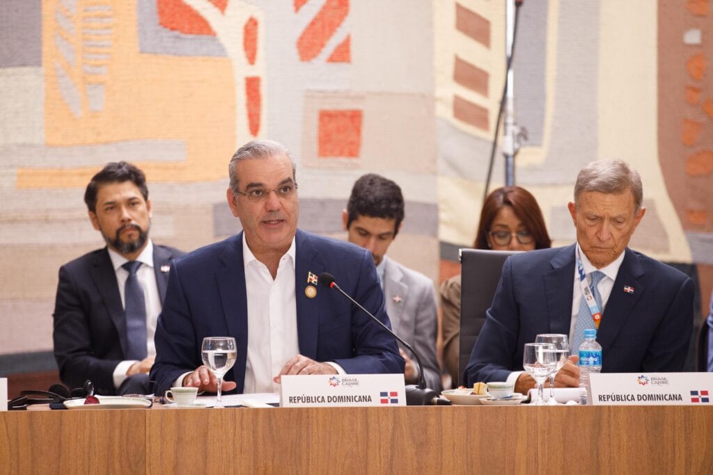 Abinader Pide Acuerdo Regional Contra el Cambio Climático y Respaldar Estabilidad en Haití 7 Abinader Pide Acuerdo Regional Contra el Cambio Climático y Respaldar Estabilidad en Haití