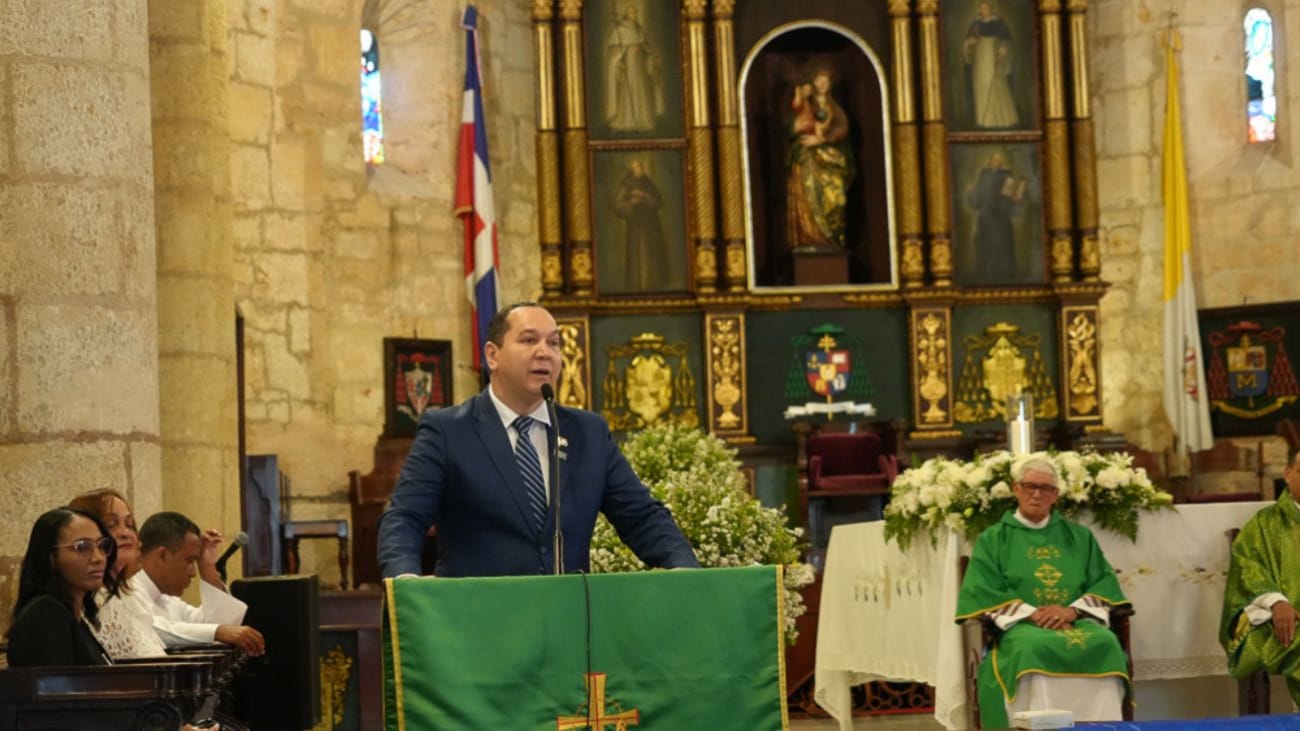 Estudio del IDEICE revela reducción del analfabetismo en 2024 5 El IDEICE revela que la tasa de analfabetismo en República Dominicana bajó a 6.0% en 2024, acercándose a niveles pre-pandemia. Persisten brechas en zonas rurales y entre adultos mayores. Conoce los datos clave del estudio.