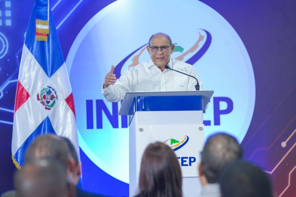 INFOTEP inaugura Semana de la Investigación con lanzamiento de Observatorio FTP y revista científica Avance FTP 6