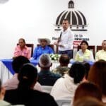 Indotel invertirá 60 millones de pesos en emisoras fronterizas para dominicanizar espectro radiofónico en la zona 7 El Indotel invertirá 60 millones de pesos en emisoras fronterizas para fortalecer la radio dominicana y contrarrestar interferencias de estaciones haitianas. Conoce el proyecto Soberanía 4.0.