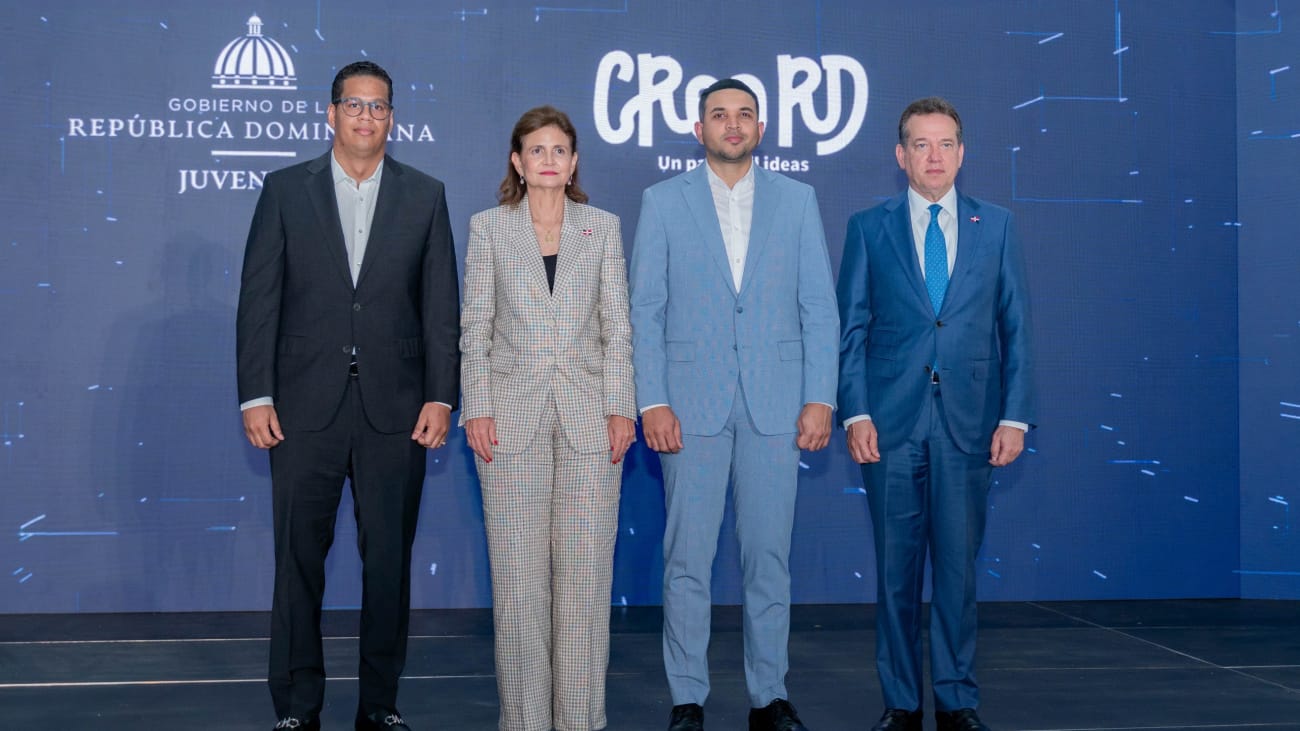 Gobierno lanza “CREA RD” para impulsar la innovación juvenil en todo el país 5 El Gobierno lanza "CREA RD", un proyecto para fomentar la innovación juvenil con 10 hackatones regionales en la República Dominicana. Jóvenes de 18 a 35 años desarrollarán soluciones creativas para problemas locales con mentorías y apoyo técnico.