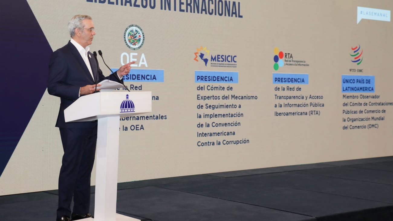 Gobierno de Abinader intensifica combate a la corrupción con resultados concretos 5 El gobierno dominicano avanza en su ofensiva contra la corrupción con millonarias recuperaciones y casos en investigación.
