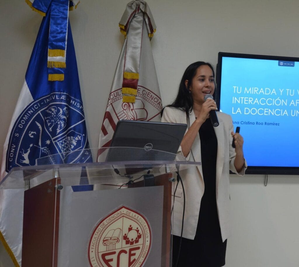Educadora considera comportamiento afectivo de docentes hacia estudiantes en el aula es fundamental para el aprendizaje 9 Educadora considera comportamiento afectivo de docentes hacia estudiantes en el aula es fundamental para el aprendizaje