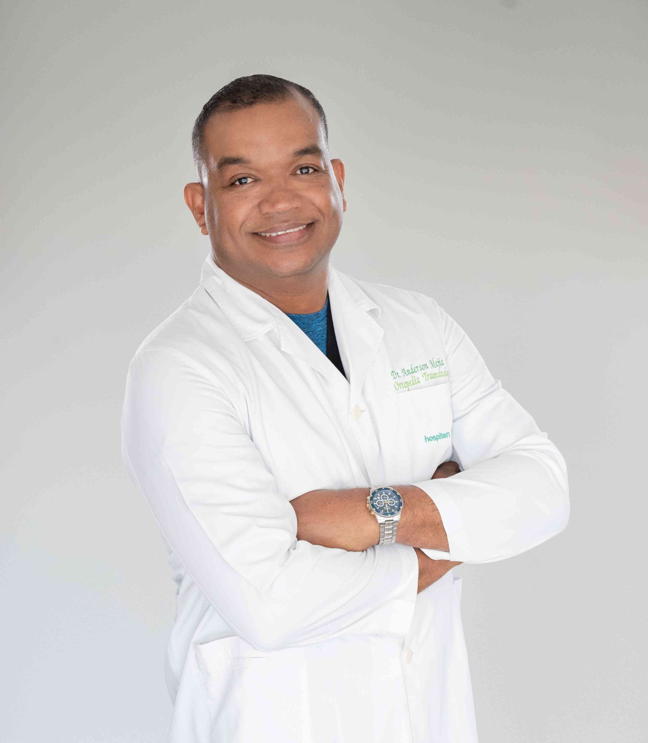 Las malas posturas causan hernias discales y deformidades en la espalda y la columna vertebral 5 Descubre cómo las malas posturas afectan tu columna vertebral, causando hernias discales, escoliosis y otros problemas de espalda. Aprende a prevenir y cuidar tu salud espinal.