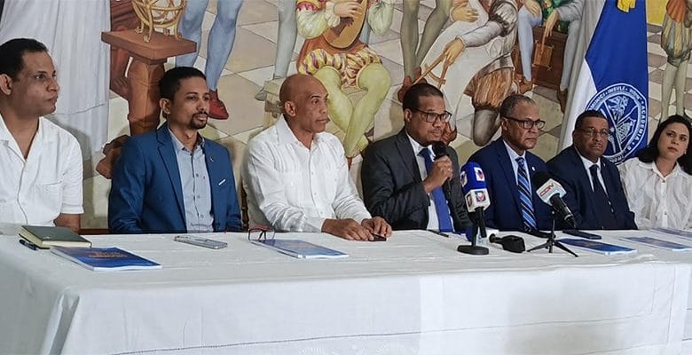 UASD anuncia lanzamiento Revista Académica 5