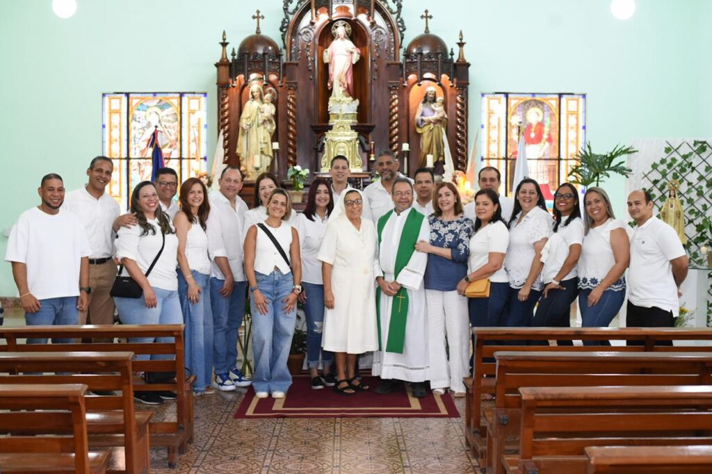 Promoción Epílogo del Sagrado Corazón de Jesús celebra 30 aniversario con emotivo encuentro 7 Promoción Epílogo del Sagrado Corazón de Jesús celebra 30 aniversario con emotivo encuentro