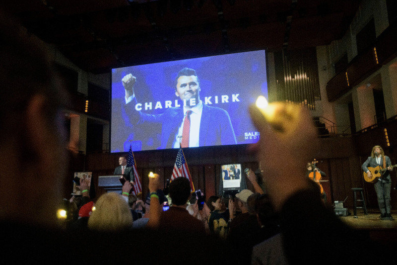 Despidos en EE.UU. tras reacciones en redes a la muerte de Charlie Kirk 5