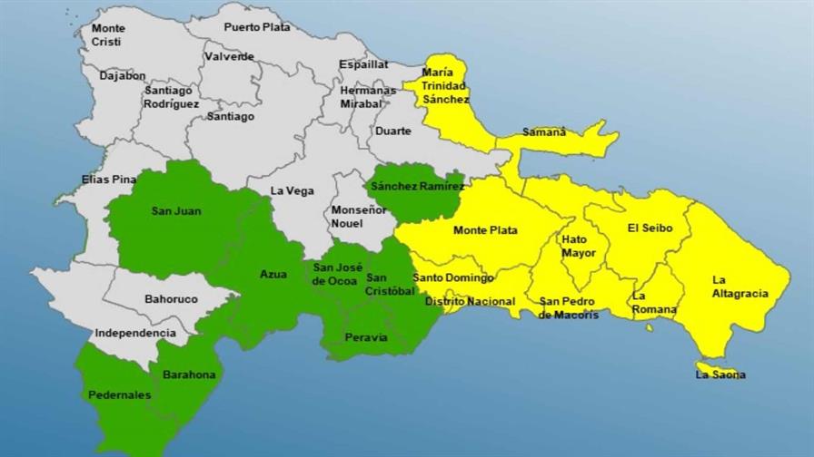 COE eleva a 18 provincias en alerta por vaguada y onda tropical 5