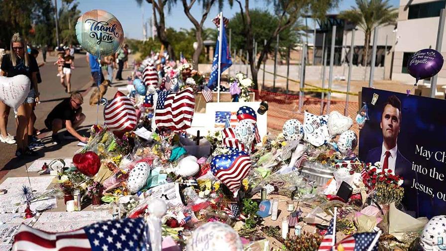 Funeral de Charlie Kirk en Glendale bajo estrictas medidas de seguridad 5