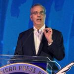 Abinader dice en Asamblea General de la SIP que un gobierno que teme a la prensa, teme a la verdad 8 Abinader reafirma el compromiso de su gobierno con la libertad de prensa y la verdad durante la Asamblea General de la SIP en Punta Cana.