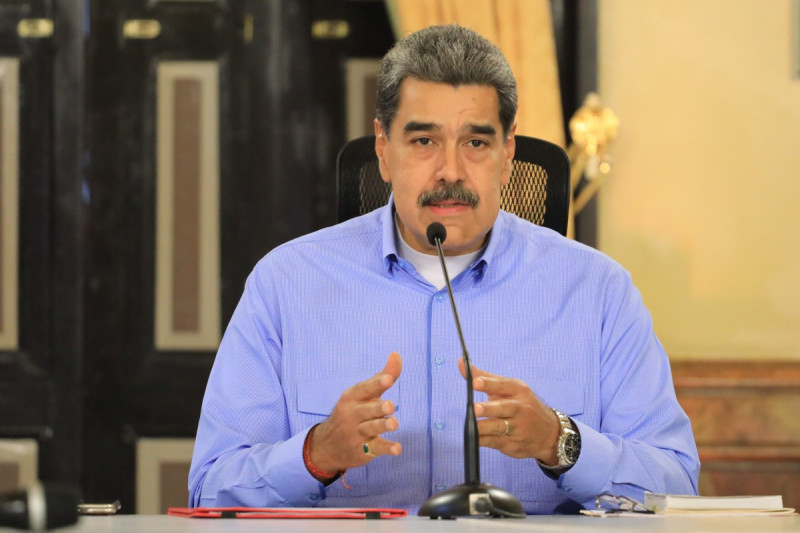 Maduro advierte que Venezuela responderá ante un ataque de Estados Unidos 5