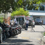Estudiantes y personal afectados por posible químico en liceo de Barahona 7