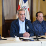Abinader califica a la tormenta Melissa como el fenómeno climático más prolongado en décadas 12 Abinader asegura que la tormenta Melissa es el fenómeno más prolongado y errático que ha afectado al país en décadas.