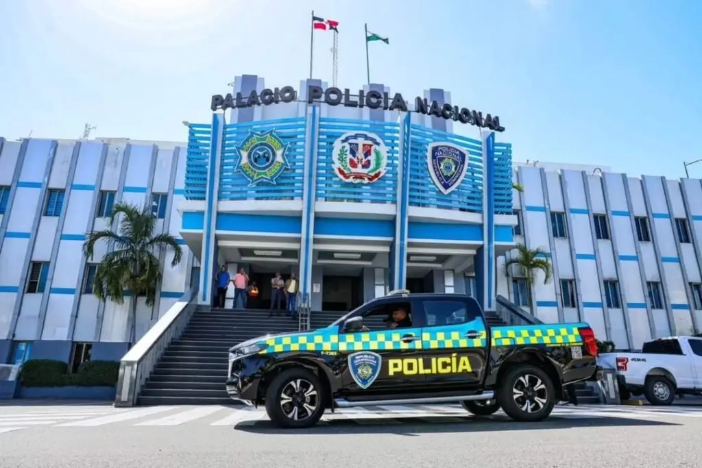 Recuperados 23 vehículos robados en operativo policial en Santiago 5
