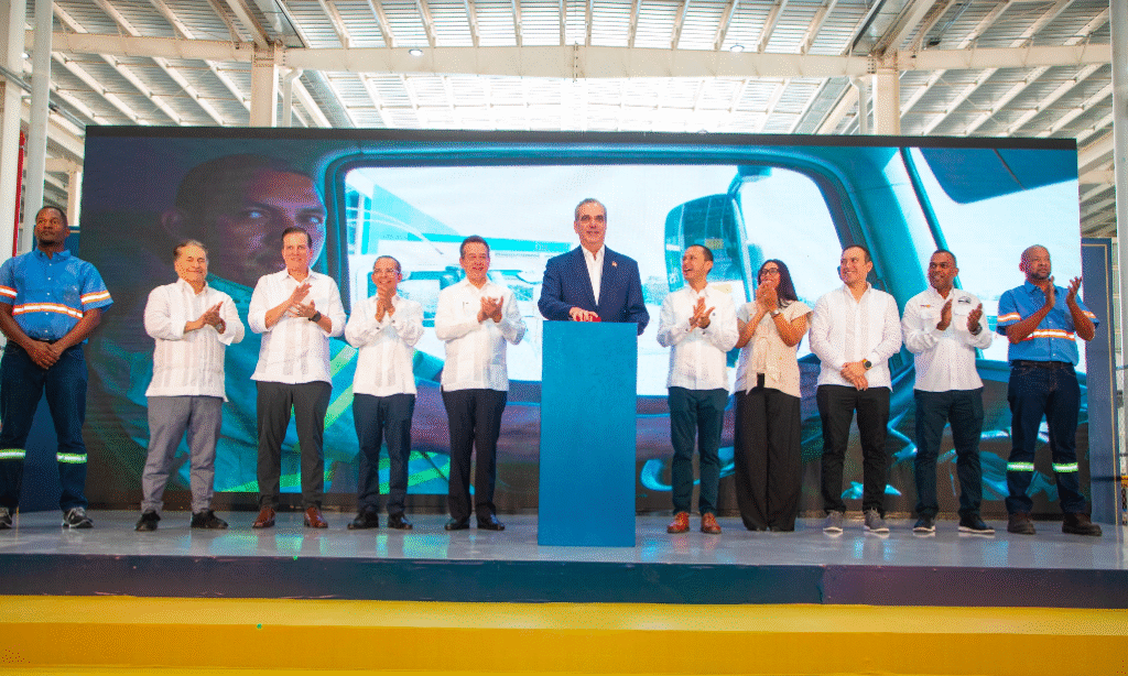 Presidente de Cervecería resalta que desde el 2021, gracias a la estabilidad y condiciones favorables del país, han invertido más de RD 17,000 millones 7 Presidente de Cervecería resalta que desde el 2021, gracias a la estabilidad y condiciones favorables del país, han invertido más de RD 17,000 millones