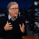 Bill Gates predice que la inteligencia artificial sustituirá la mayoría de las tareas humanas antes de 2035 6 Bill Gates prevé que la inteligencia artificial reemplazará la mayoría de las tareas humanas antes de 2035, transformando el trabajo y la educación.