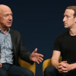 Jeff Bezos defiende la educación universitaria y contradice a Zuckerberg 6 Jeff Bezos afirma que la universidad es esencial para el éxito y contradice la postura de Zuckerberg.