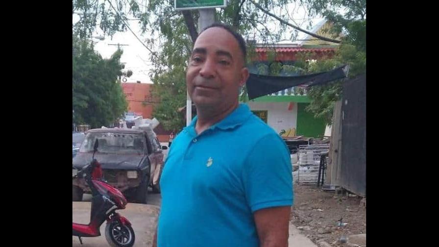 Mujer recibe nota y dinero vinculados a la desaparición de su esposo en Santiago 5