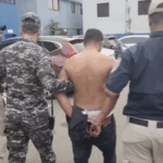 Lo que parecía un simple conflicto por parqueo terminó con disparos en la UASD 7 Un conflicto por parqueo en la UASD terminó en tiroteo con dos heridos y un estudiante detenido.