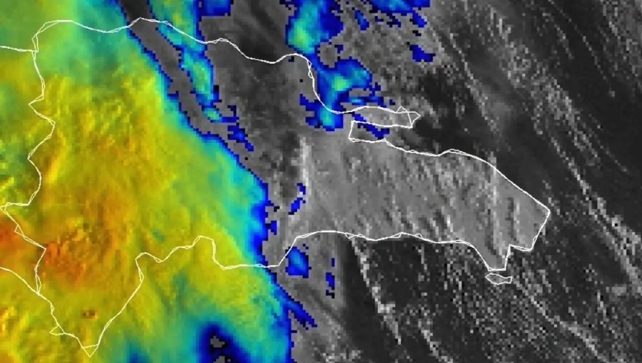 Nueva onda tropical llegará al país este fin de semana 11 Una nueva onda tropical afectará República Dominicana este fin de semana con lluvias, tronadas y ráfagas de viento.