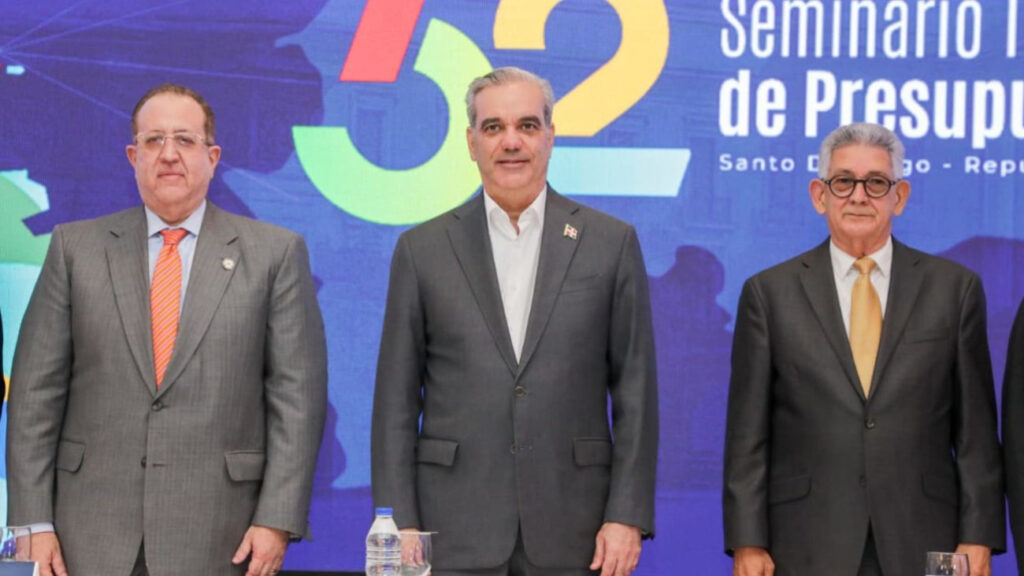 Presidente Abinader destaca importancia de la transparencia y eficacia del gasto público para llevar más desarrollo y bienestar a la ciudadanía 4 Presidente Abinader destaca importancia de la transparencia y eficacia del gasto público para llevar más desarrollo y bienestar a la ciudadanía