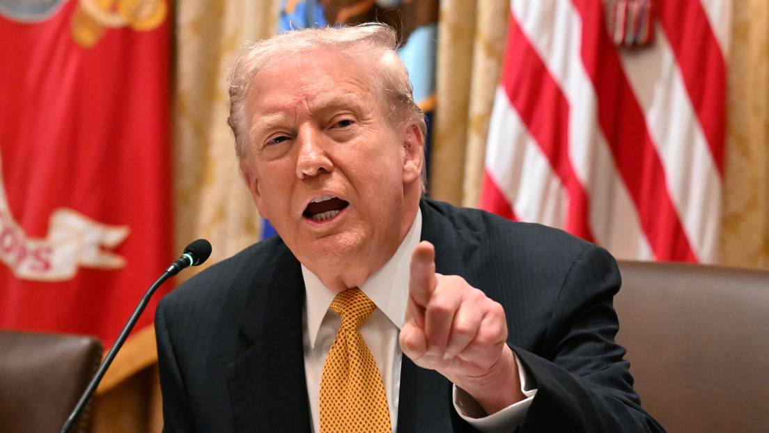 Trump acusa a la BBC de manipular video tras renuncia de su director general