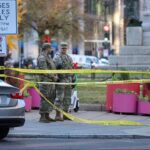 Estados Unidos congela trámites migratorios de afganos tras ataque en Washington