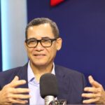 Eddy Olivares destaca que el Gobierno de Abinader ha realizado 44 aumentos salariales, un récord histórico 2 Eddy Olivares resalta que el Gobierno de Abinader ha logrado 44 aumentos salariales, un récord histórico en el país.