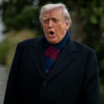 Estados Unidos amplía veto migratorio a 19 países y Palestina