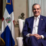 El presidente Luis Abinader y la primera dama Raquel Arbaje llaman a la unidad, el amor y la solidaridad en su mensaje de Navidad y Año Nuevo al pueblo dominicano.