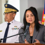 El Ministerio de Interior y Policía amplió de forma temporal el horario para la venta de bebidas alcohólicas del 10 de diciembre de 2025 al 5 de enero de 2026. La medida busca garantizar celebraciones seguras durante Navidad y Año Nuevo.