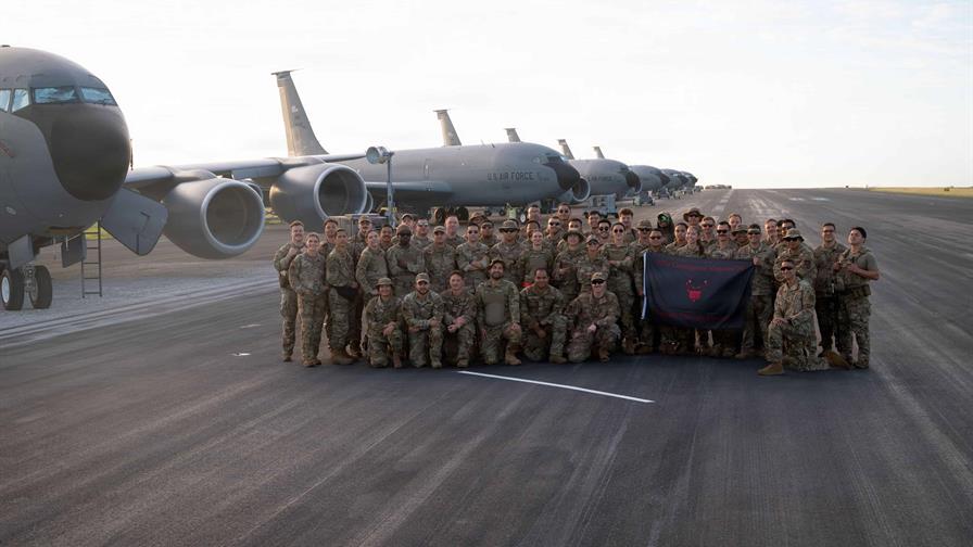 Fuerza Aérea de EE.UU. habilita base provisional en el AILA 5 Fuerza Aérea de EE.UU. habilita base provisional en el AILA