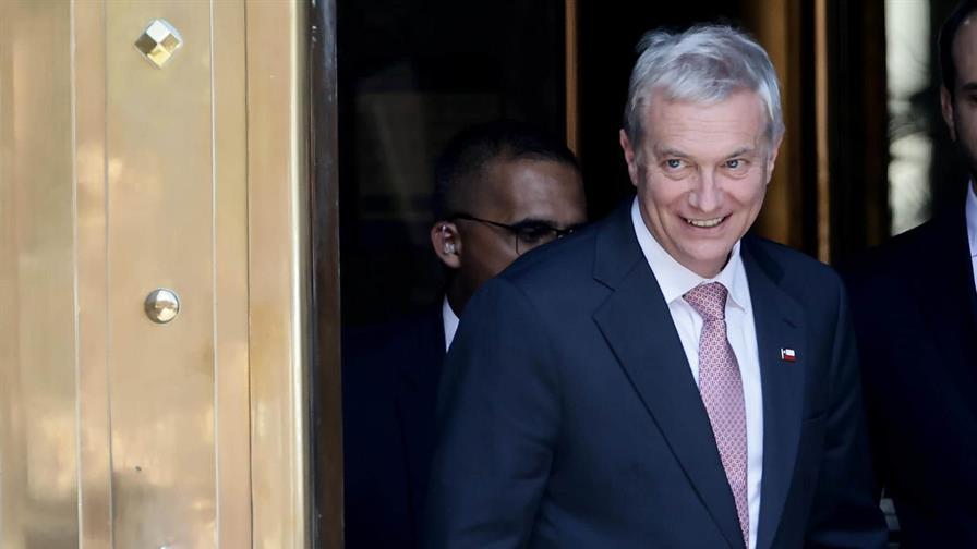 Kast inicia visita a Argentina y se reúne con Milei 10 Kast inicia visita a Argentina y se reúne con Milei