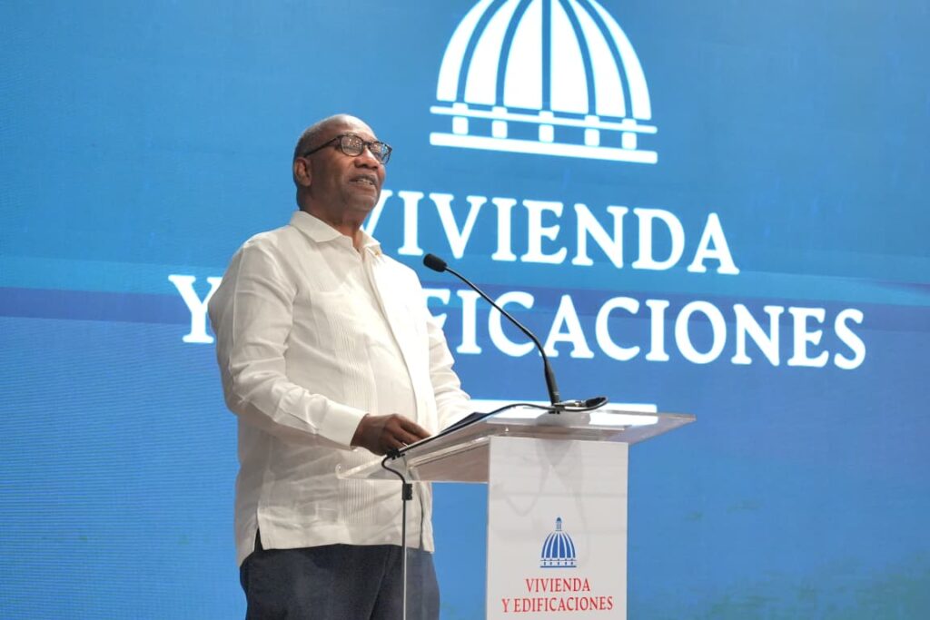 Gobierno y UASD inauguran Centro Universitario Regional en Neiba