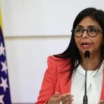Vicepresidenta venezolana asume temporalmente el poder