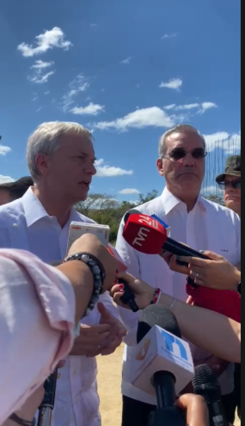 Kast ve en muro dominicano modelo de control fronterizo