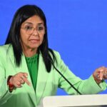 Delcy Rodríguez realiza una docena de cambios en el alto mando militar